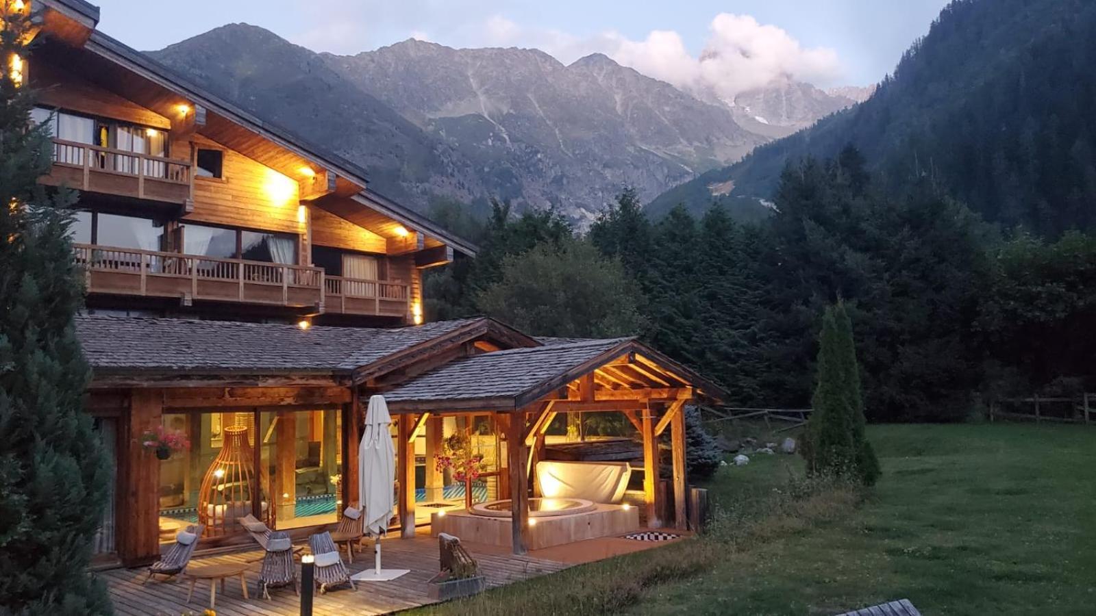 Les Grands Montets Hotel & Spa Chamonix Exterior photo