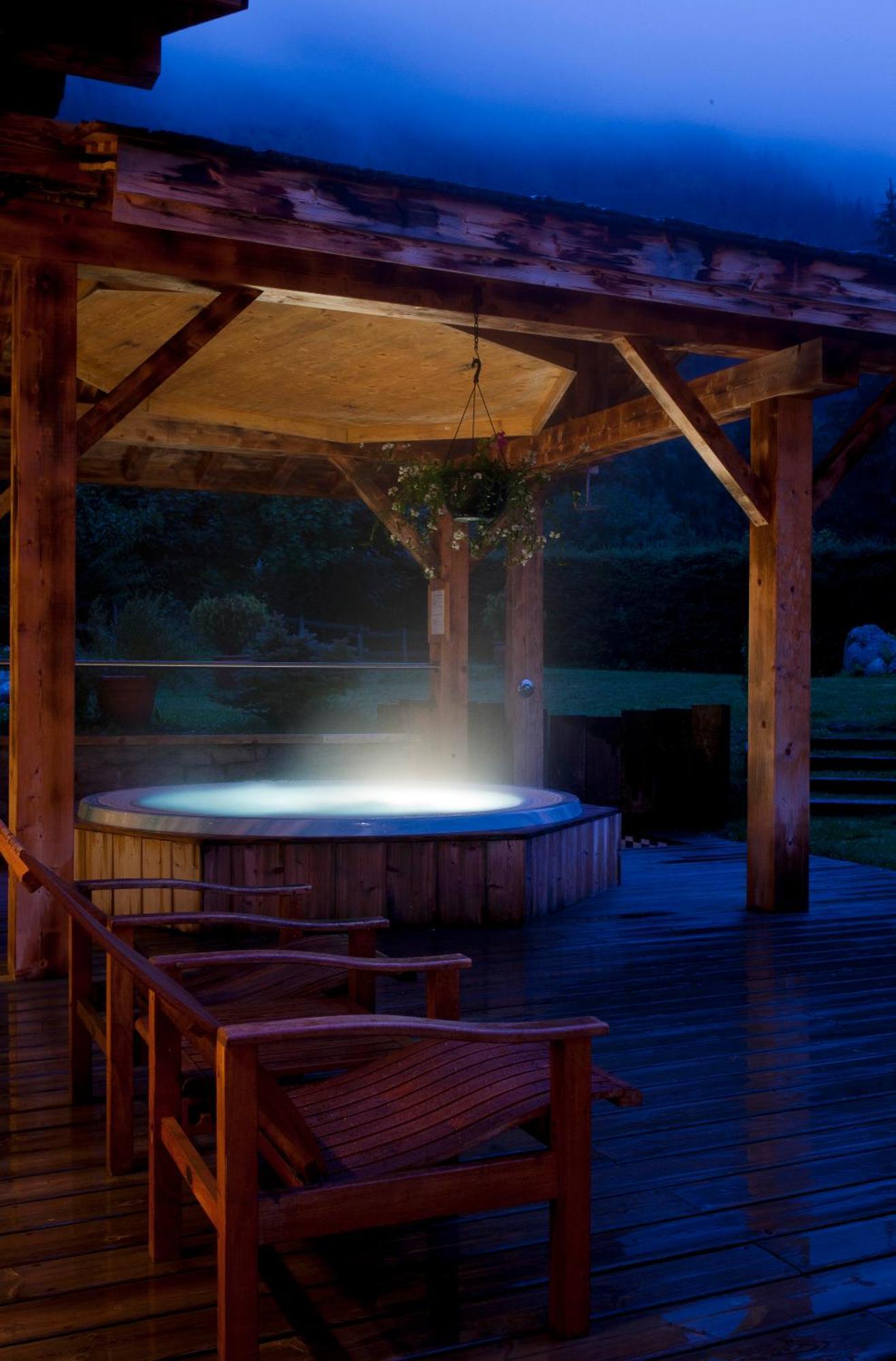 Les Grands Montets Hotel & Spa Chamonix Exterior photo