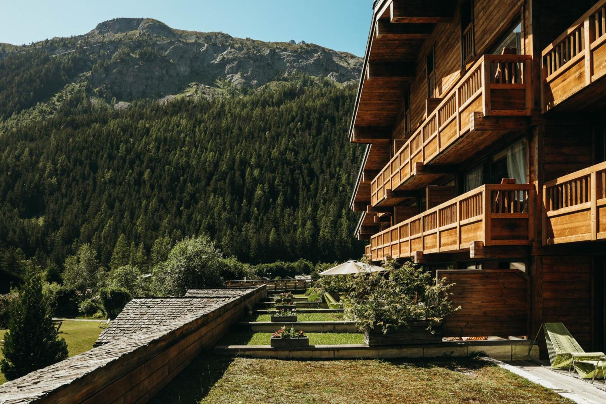 Les Grands Montets Hotel & Spa Chamonix Exterior photo